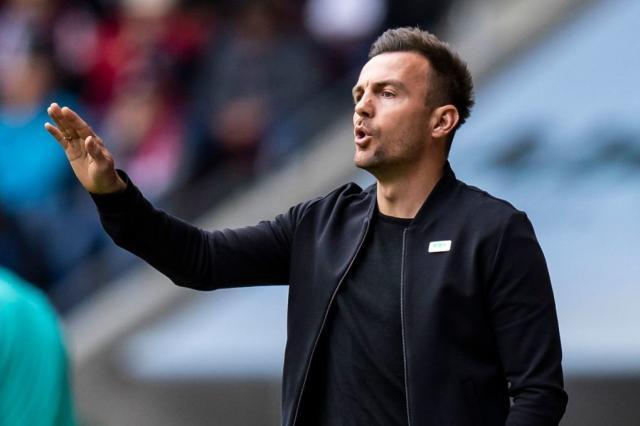 pp电子试玩-放弃控球直接长传冲吊！奥格斯堡高举高打收获奇效